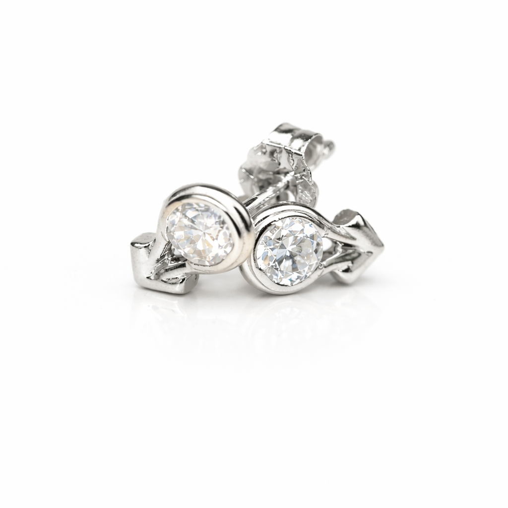 AGO Momentum Earrings – 14K White Gold Lab Diamond